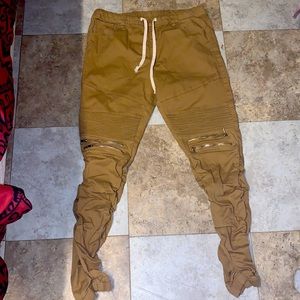 Victorious Khaki pants